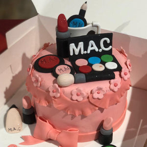 Shopaholic Makeup MAC Cake For Her Round Pink